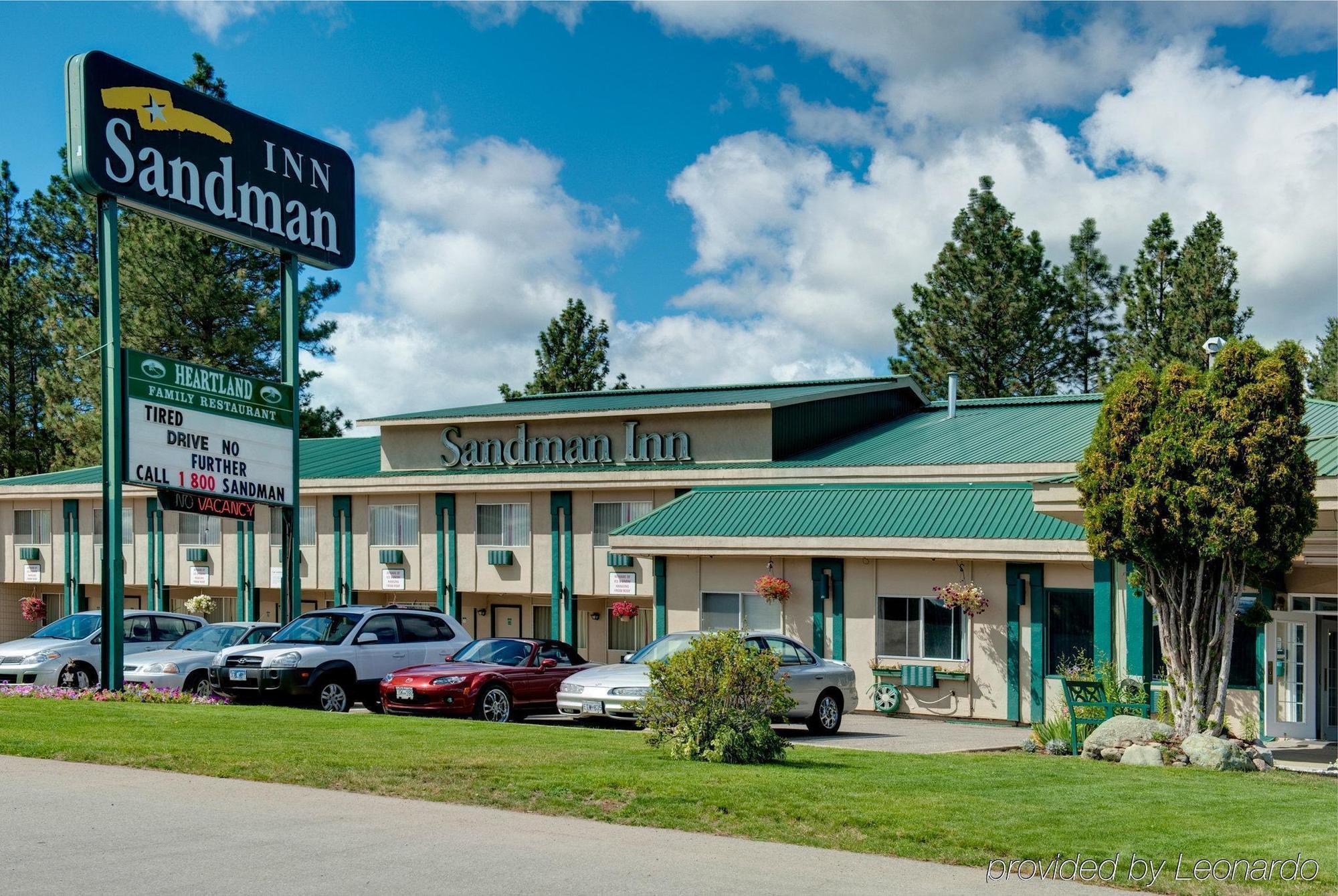 Sandman Inn Princeton Exterior photo